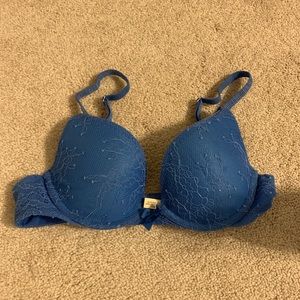 Like new blue floral Brooke aerie push up bra